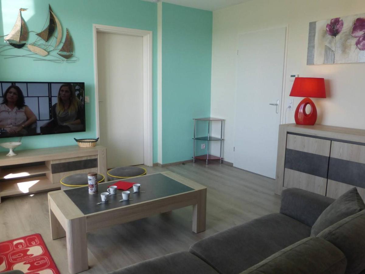 Appartement 2 Pieces Avec Balcon, Parking Et Proche Plage A Saint-Gilles-Croix-De-Vie - Fr-1-224-587 Dış mekan fotoğraf